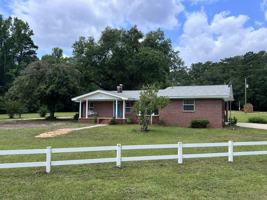 featured image of 5246 Old River Rd