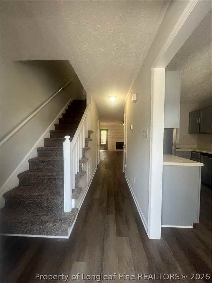 119 Villa Dr - Photo 2 of 13