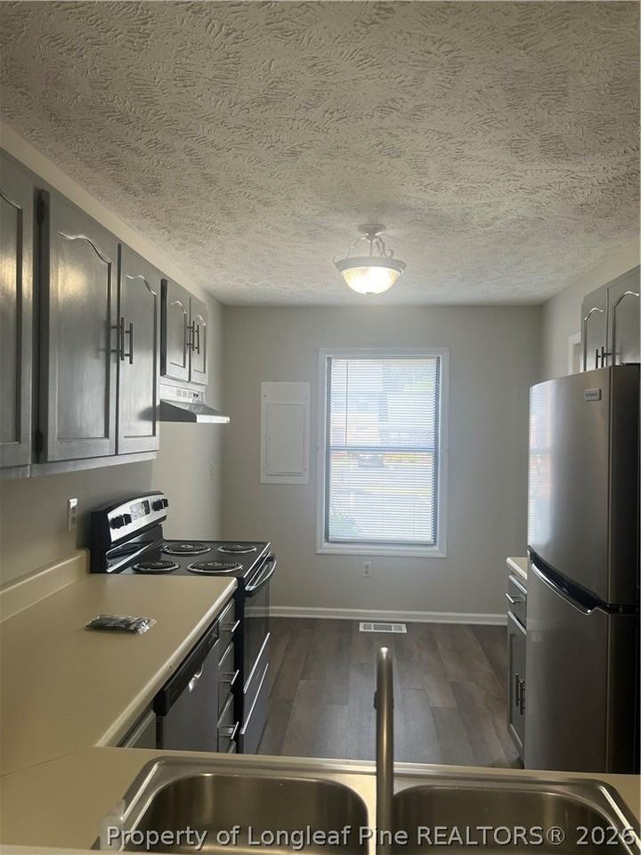 119 Villa Dr - Photo 4 of 13
