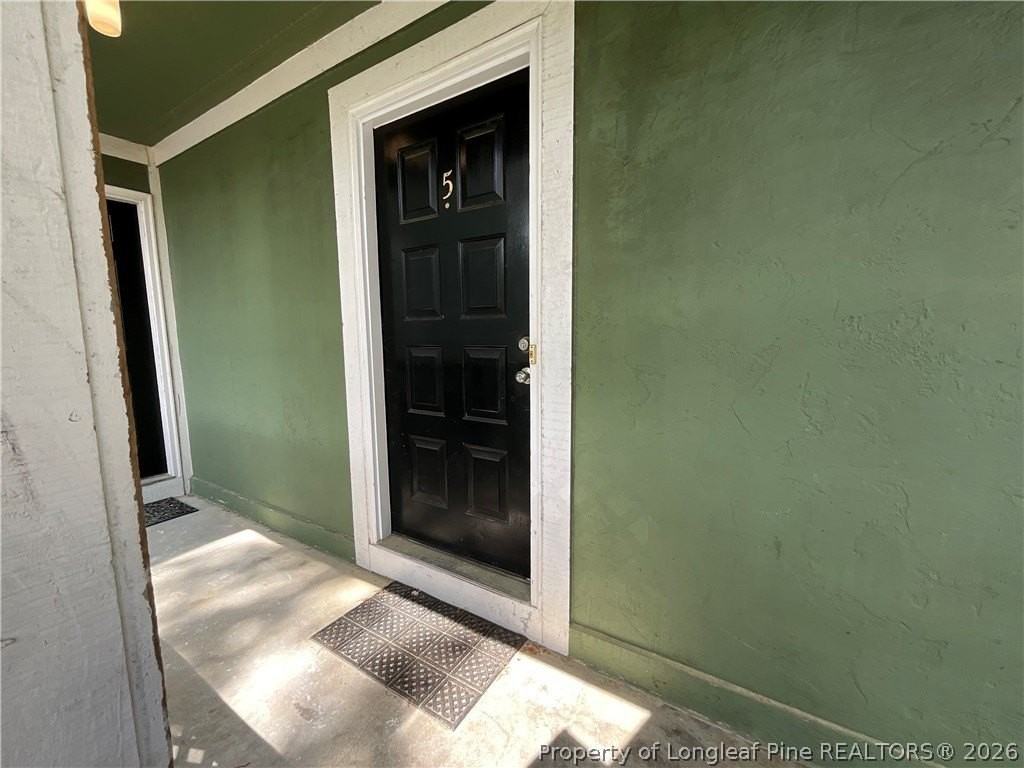 1025 Wood Creek Dr #5 - Photo 2 of 19
