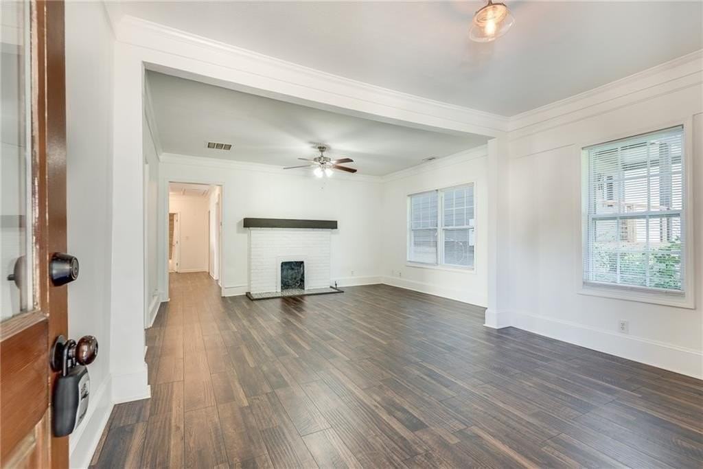 244 Laurel Ave Sw - Photo 5 of 26