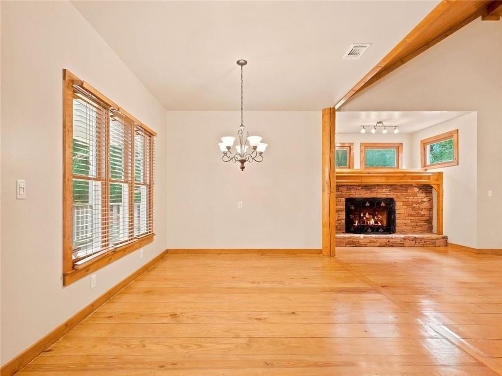 847 Orchard Rd - Photo 4 of 50