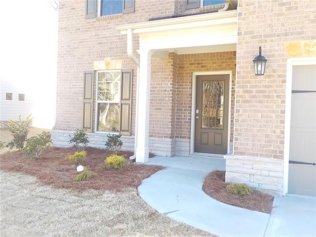 2485 Matlin Way - Photo 2 of 14