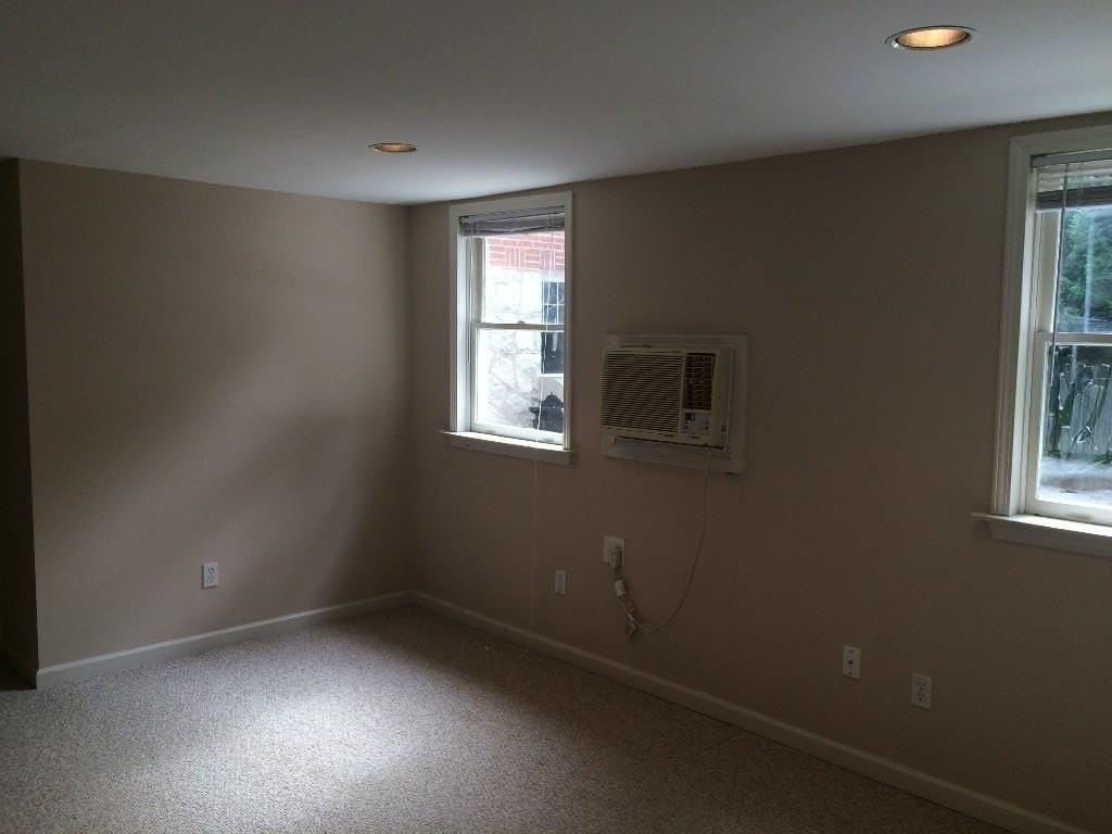 1171 E Rock Springs Rd Ne #A - Photo 6 of 8