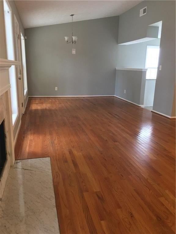 3225 Ennfield Ln - Photo 4 of 19
