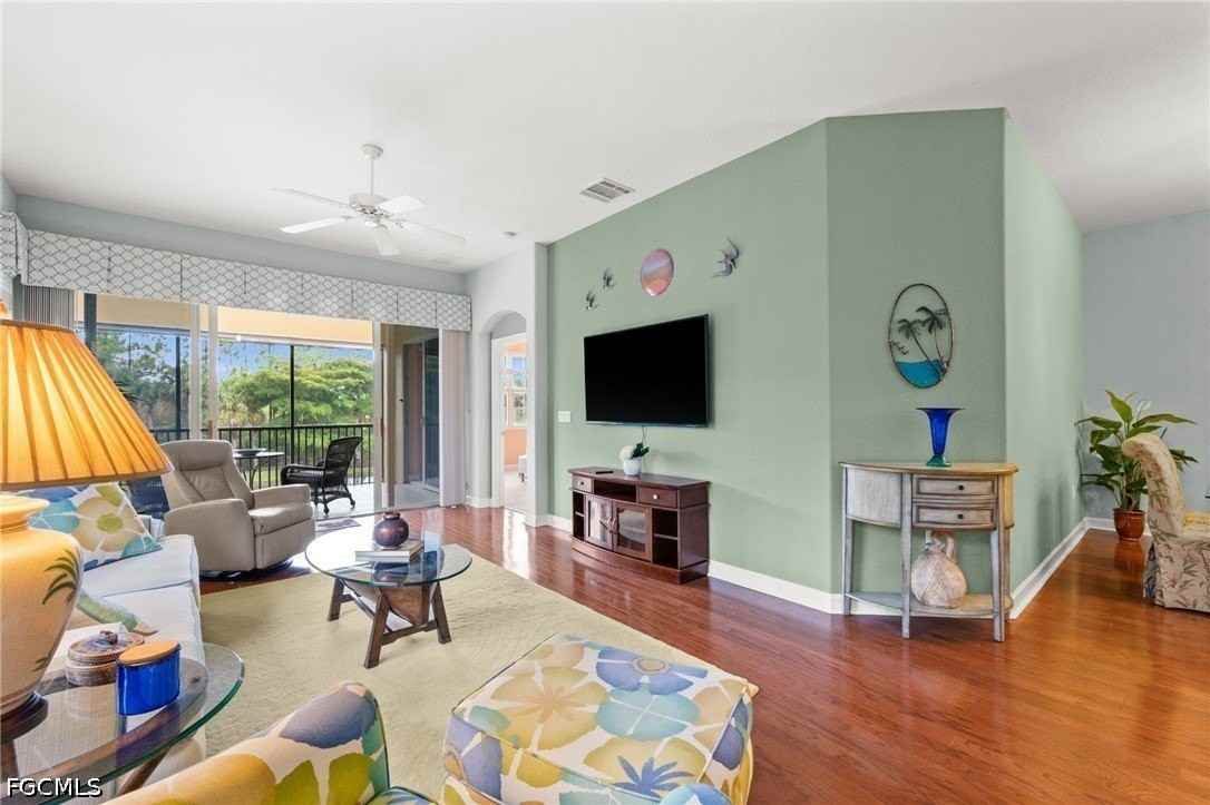 8641 Piazza Del Lago Cir #201 - Photo 3 of 46