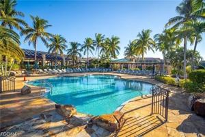 featured image of 8641 Piazza Del Lago Cir #201