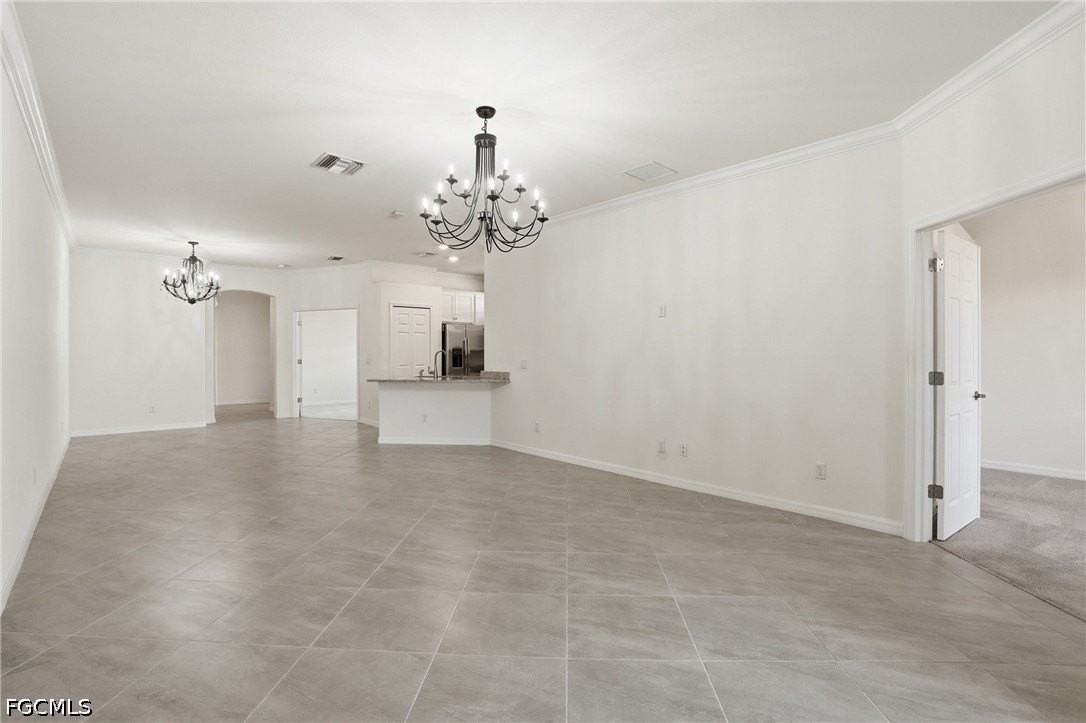1835 Alameda Dr - Photo 7 of 33