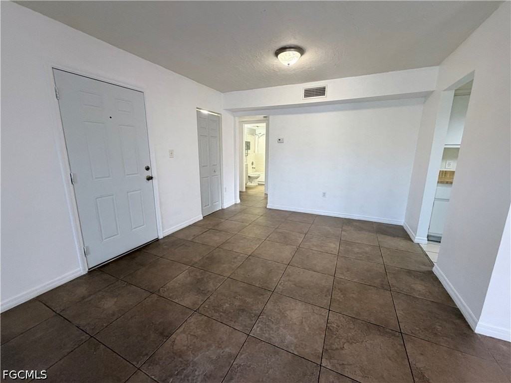 12636 Kenwood Ln #B - Photo 4 of 11