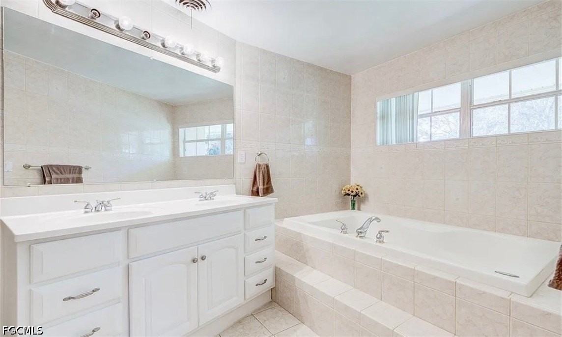 1343 Woodmere Ln - Photo 6 of 12