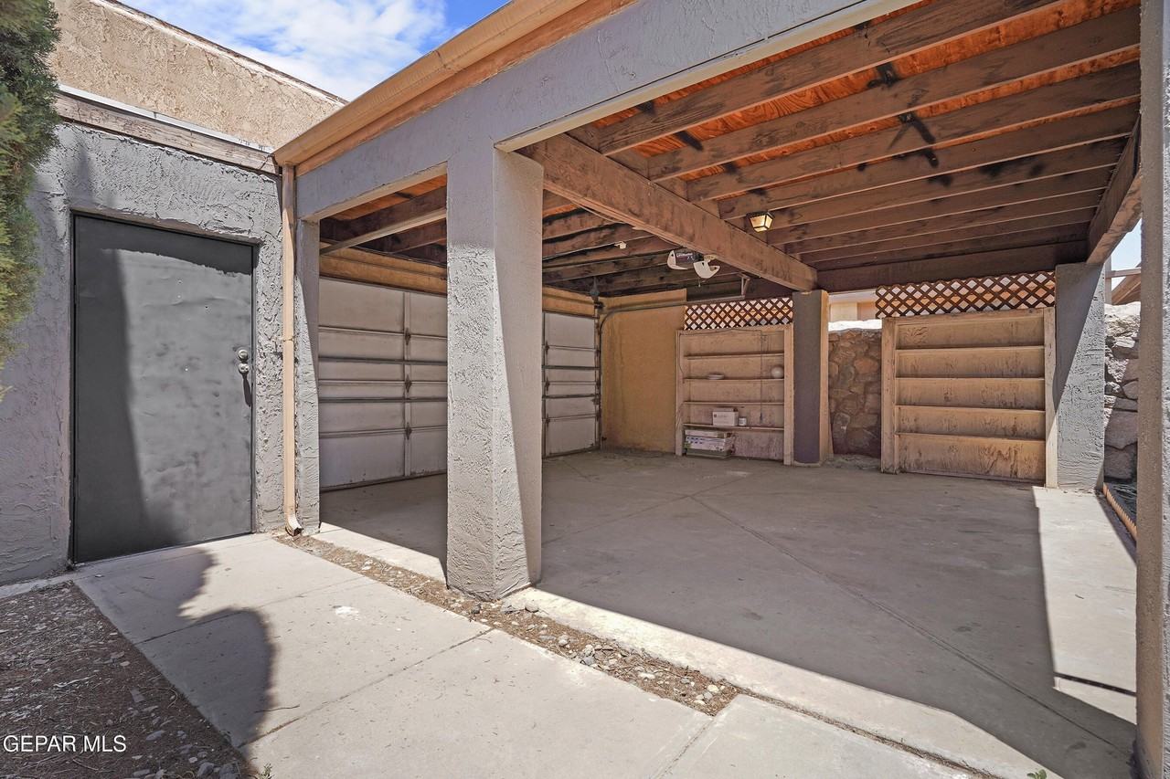 10720 Chert St - Photo 6 of 31
