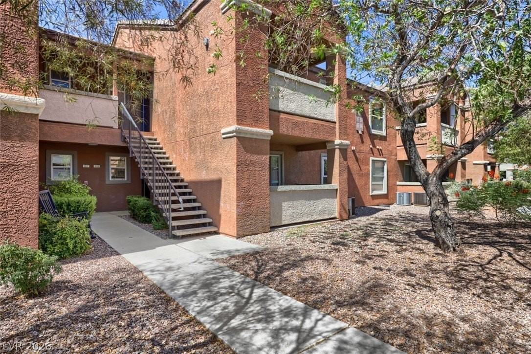 555 E Silverado Ranch Blvd #1038 - Photo 2 of 27