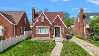 18915 Steel St - Photo 1 of 1
