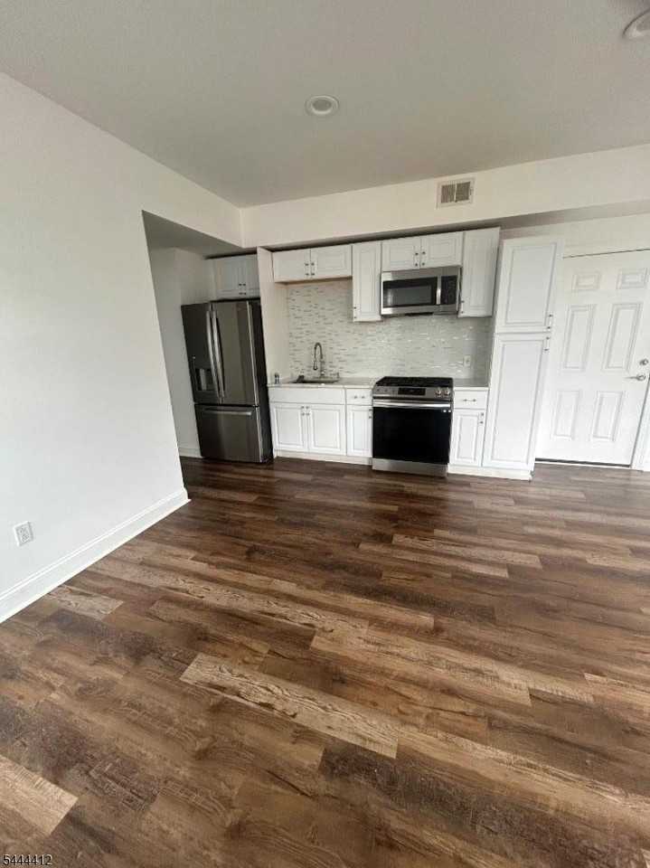 799 Kearny Ave - Photo 3 of 16