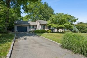 featured image of 203 Dorchester St
