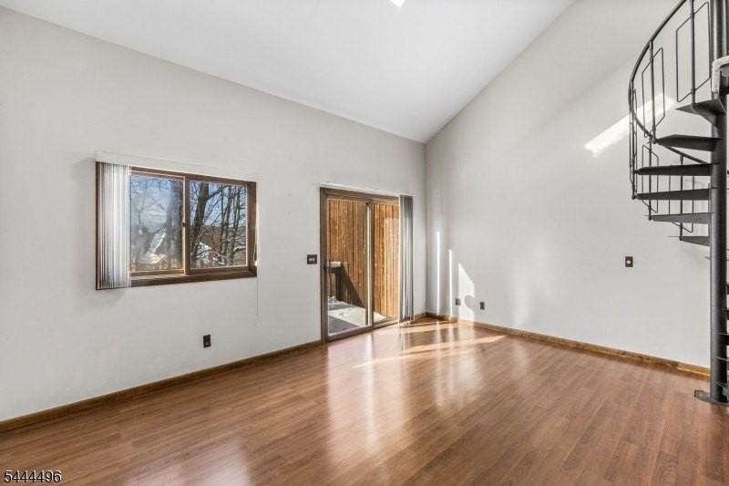 2 Squaw Valley Ct #6 - Photo 7 of 17