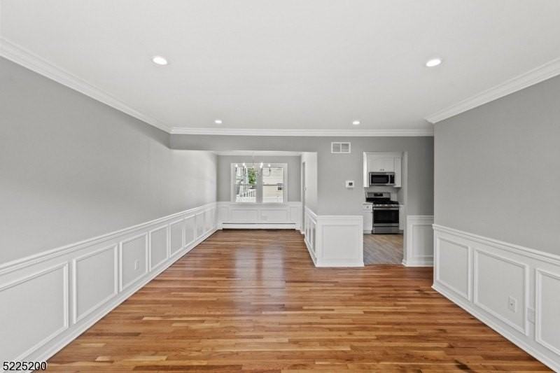 227 N 11th St #2 - Photo 4 of 21