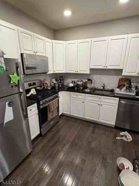 317 Raymound Blvd - Photo 4 of 8