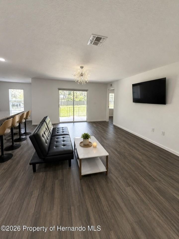 12150 Folger St - Photo 4 of 24