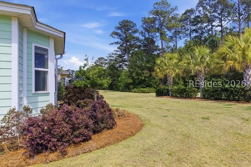 144 Coral Reef Way - Photo 3 of 32