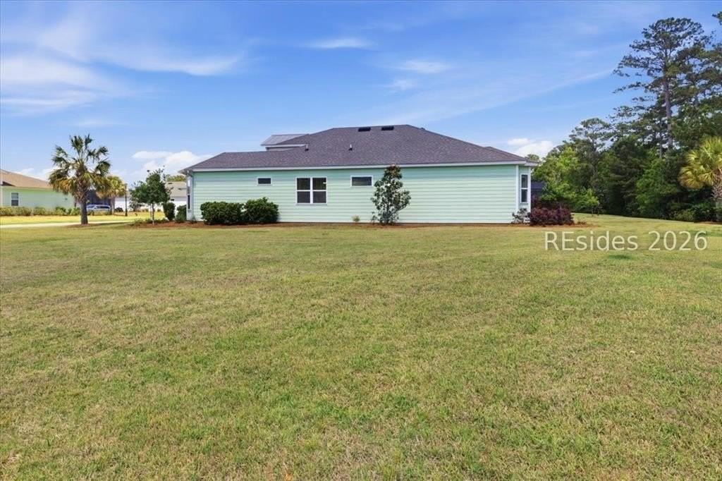 144 Coral Reef Way - Photo 4 of 32