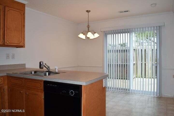 2156 Flagstone Ct #N2 - Photo 4 of 5
