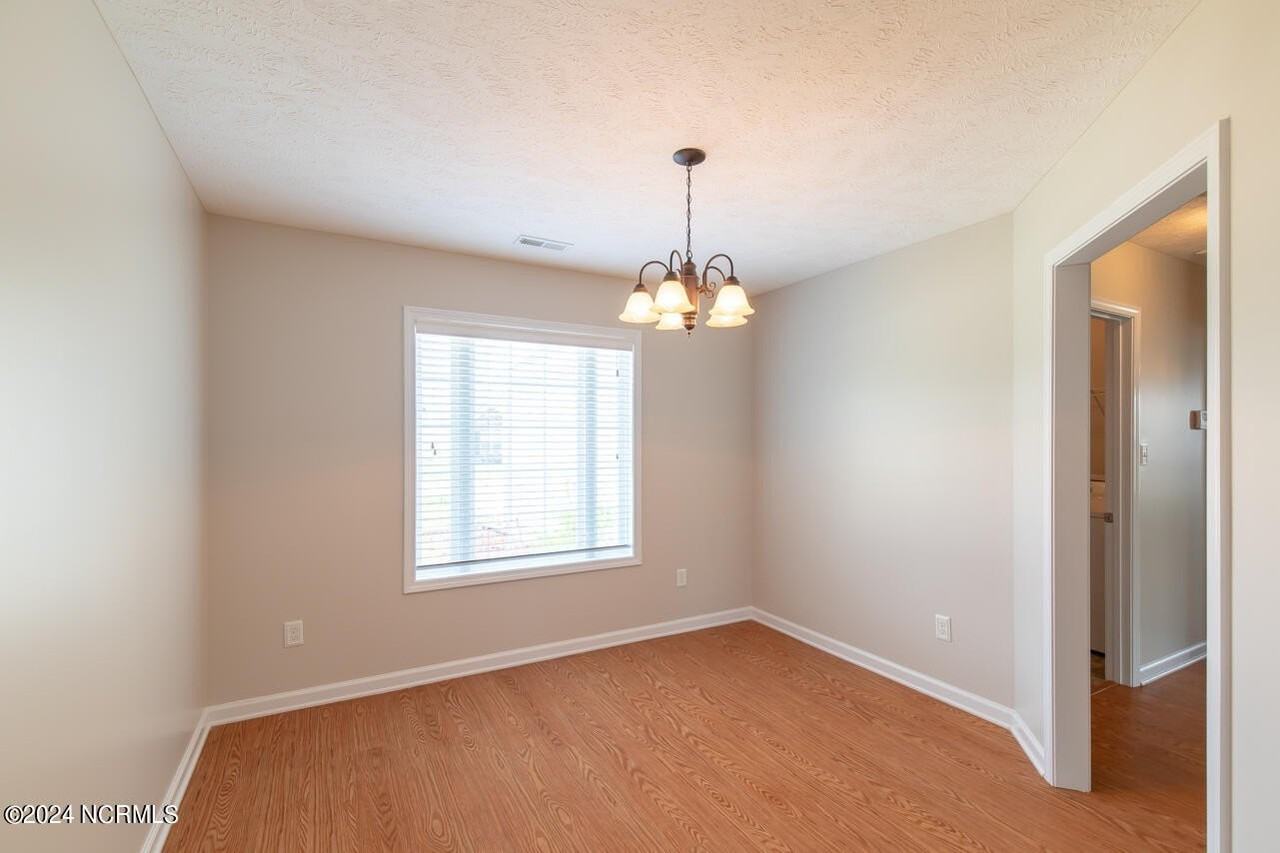 220 Merin Height Rd - Photo 7 of 18