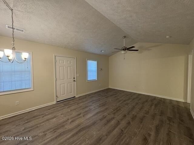 642 Indian Wells Way - Photo 5 of 19