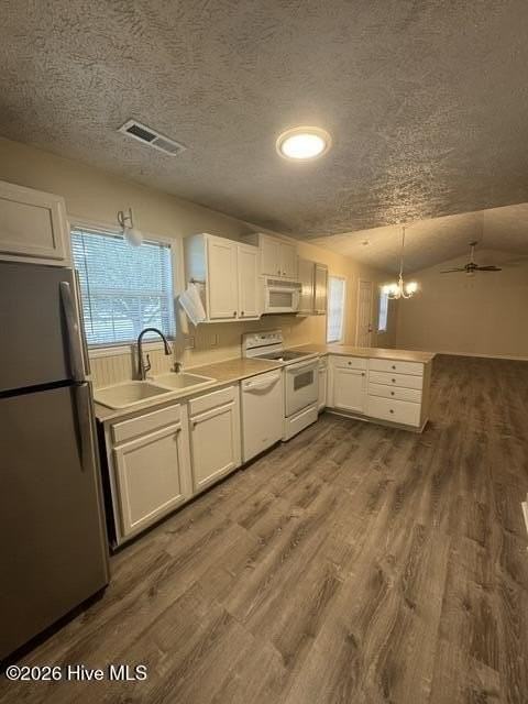 642 Indian Wells Way - Photo 6 of 19