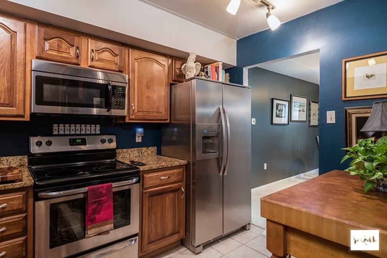 Algonquin Apartments - Photo 6 of 20