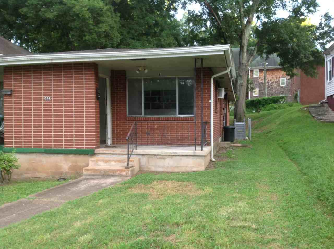 936 Fort Wood St #A - Photo 2 of 34