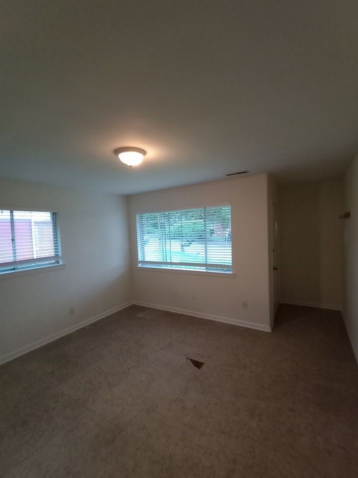 936 Fort Wood St #A - Photo 6 of 34