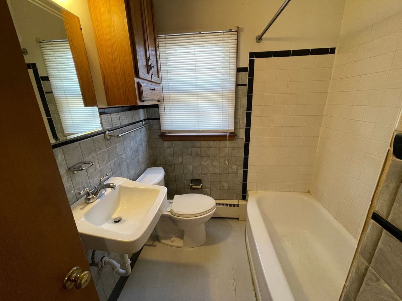Gateway Properties - Photo 5 of 18
