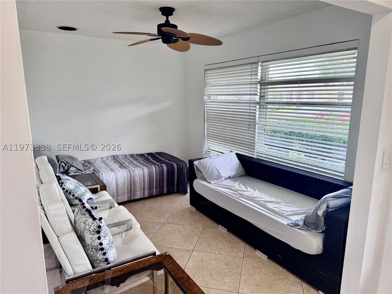 8838 Bella Vista Dr - Photo 5 of 12