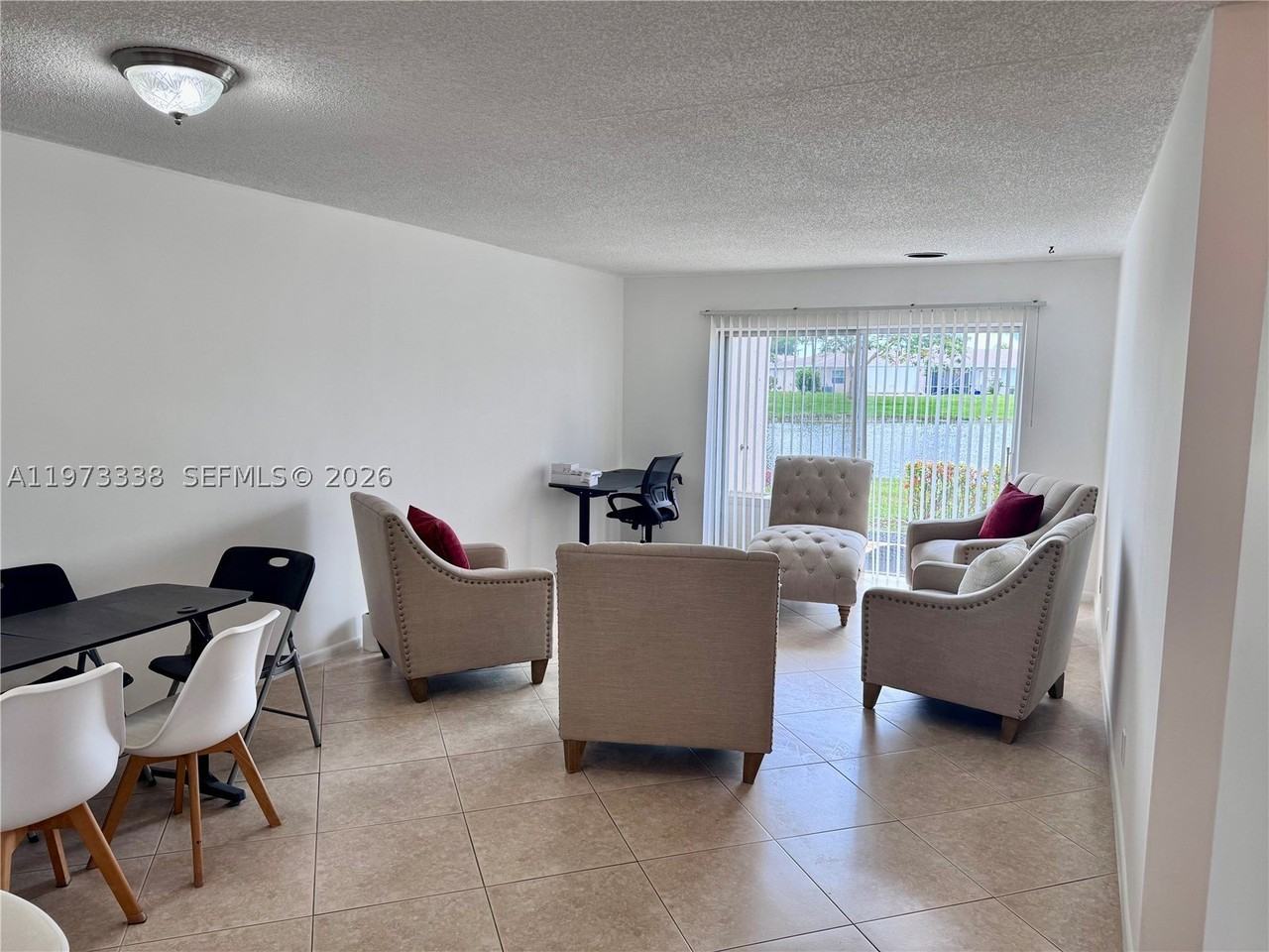 8838 Bella Vista Dr - Photo 6 of 12