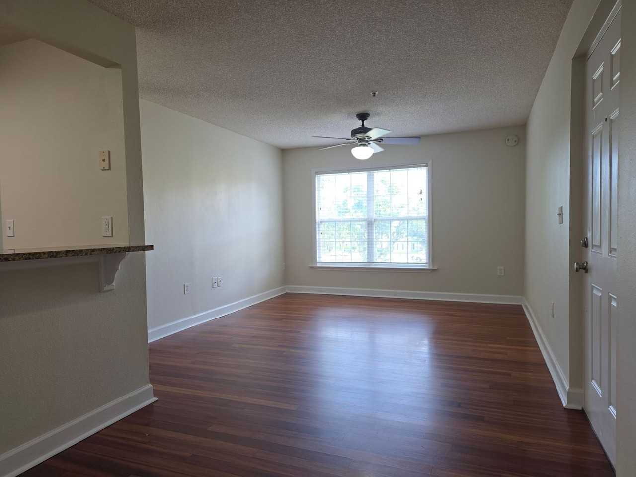 2031 Dixie Belle Dr - Photo 5 of 25