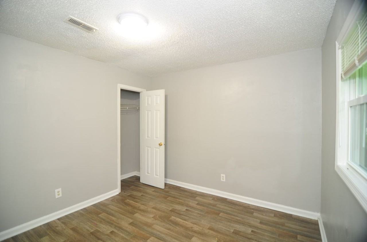 2425 Tuxedo Dr Nw - Photo 6 of 15