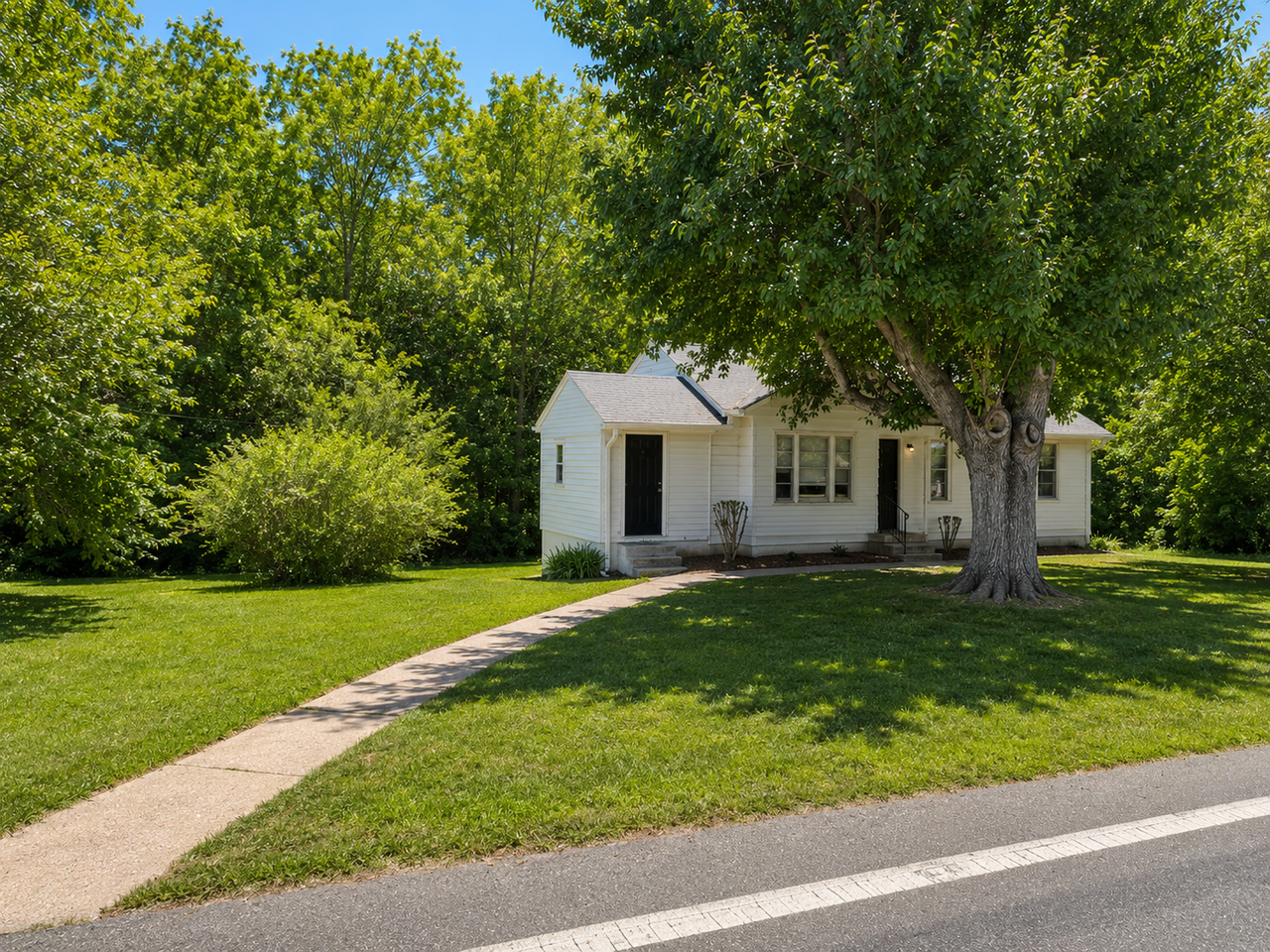 1096 S Old 52 Rd - Photo 3 of 13