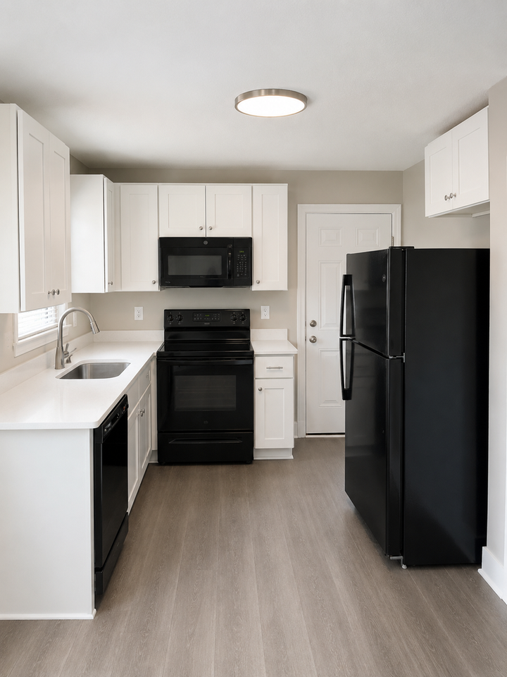406 E 17th St - Photo 2 of 8