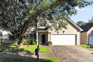 featured image of 3003 Moonstone Ln