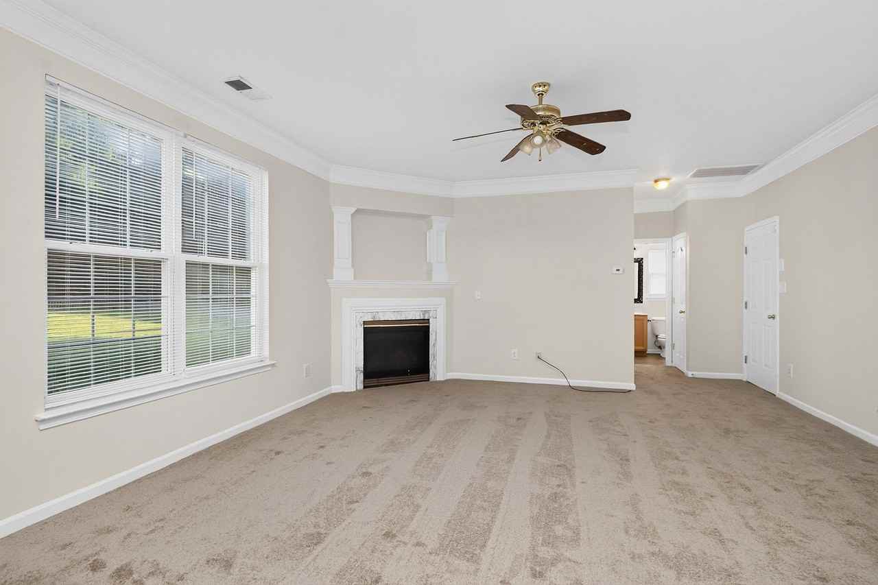 3003 Moonstone Ln - Photo 5 of 20
