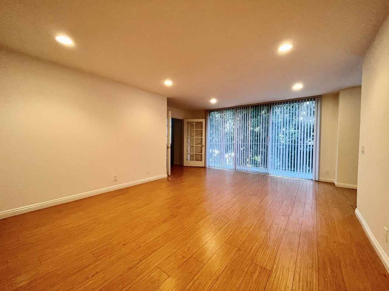 10747 Wilshire Blvd #507 - Photo 2 of 10