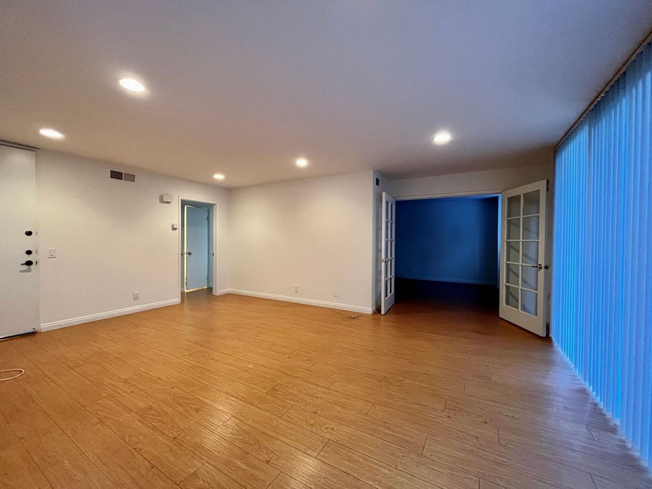 10747 Wilshire Blvd #507 - Photo 4 of 10