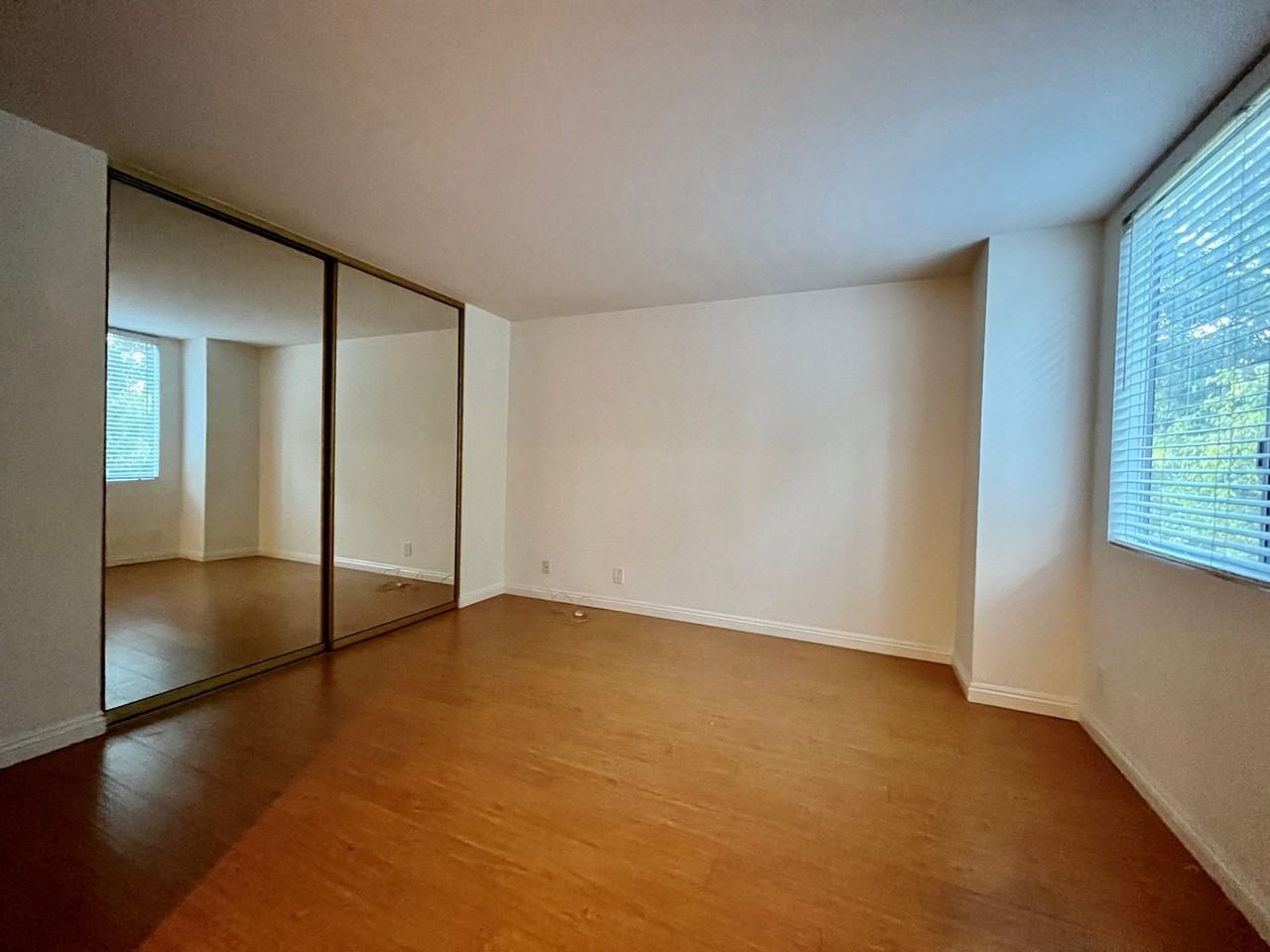 10747 Wilshire Blvd #507 - Photo 6 of 10