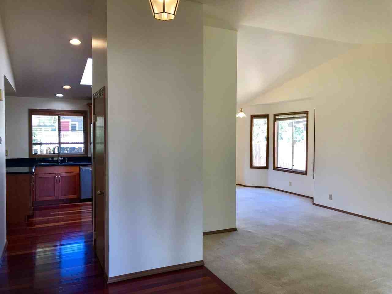 7124 Ne 168th St - Photo 5 of 27