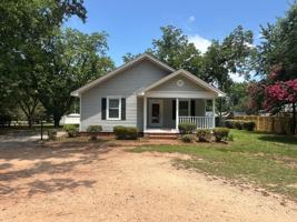 featured image of 306 Chinquapin Rd