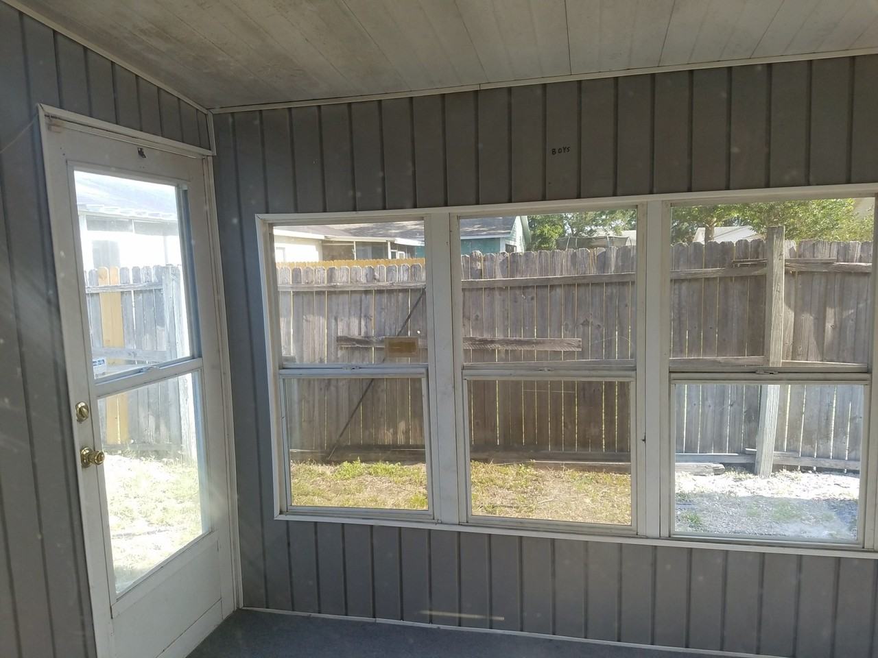 168 Rebecca Dr Ne - Photo 5 of 8