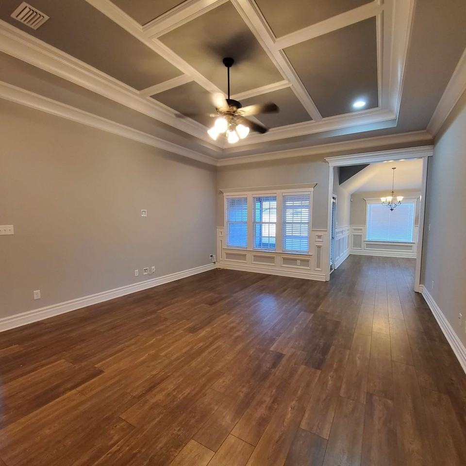 5255 Carlton Ridge Cir - Photo 2 of 19