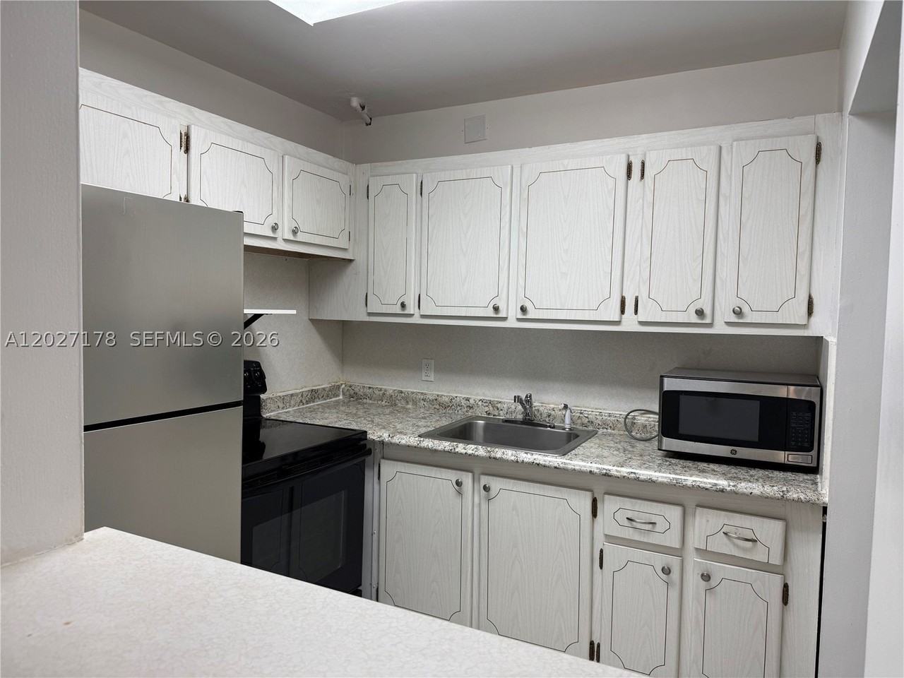111 Tilford F #111 - Photo 7 of 22