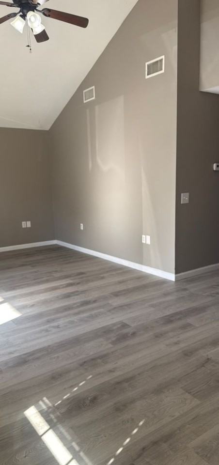 107 Hardwood Rd - Photo 3 of 5